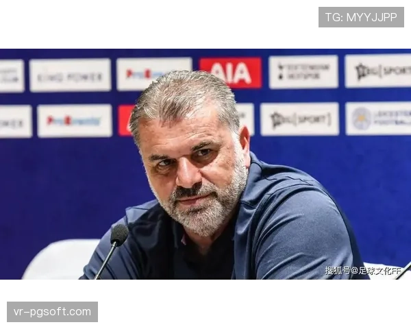 热刺训练课开放，波斯特科格鲁重点演练由守转攻的出球线路